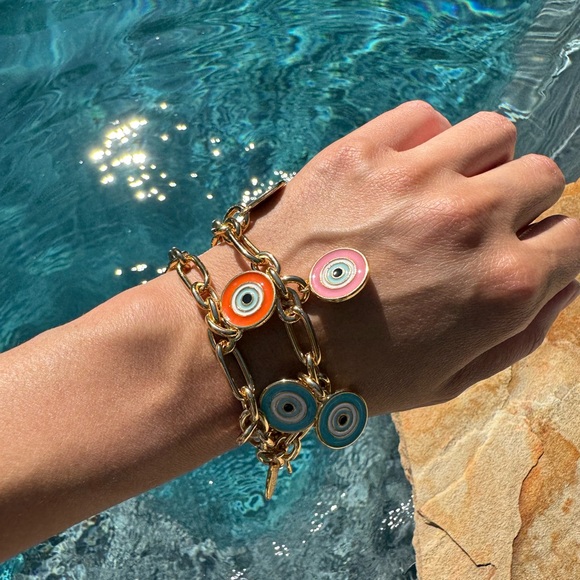 AVINZIA - Picture 4 of 12